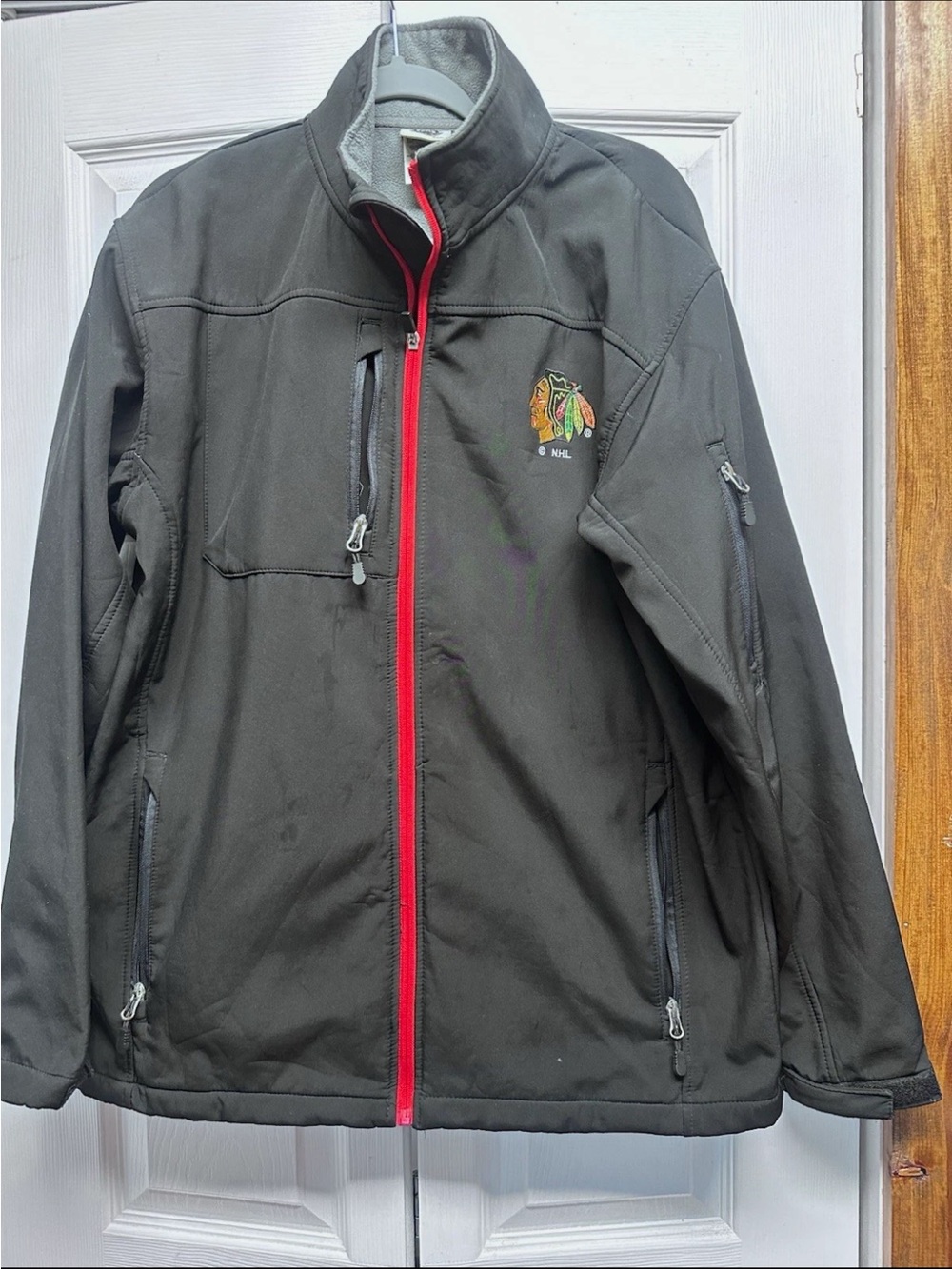 Chicago Blackhawks Men's Black Softshell Jacket with Red Zip